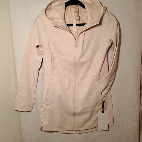 Size 4 Glyde Along Softshell Lululemon - Picture 9 of 13